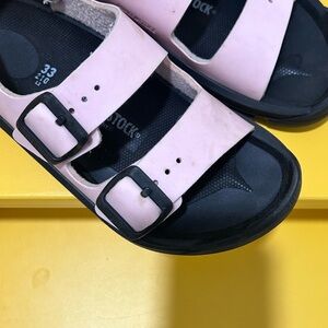 Birkenstock Kids Light Pink Sandals